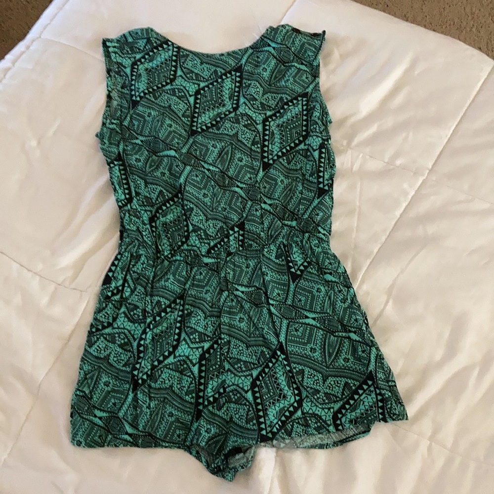Love by chesley - Green and Black geometric romper with pockets size medium